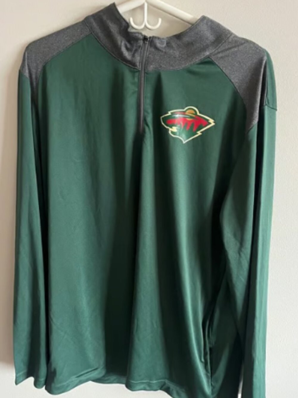 brand new minnesota wild shirt xl